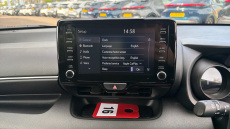 Toyota Yaris 1.5 Hybrid Design 5dr CVT Hybrid Hatchback